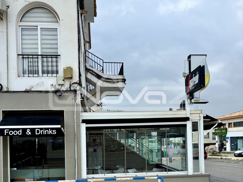 Apartamento reformado al estilo moderno.. #2098