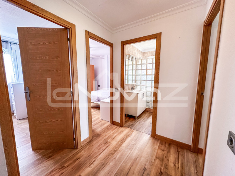 Oszałamiający penthouse z 3 sypialniami z solarium i widokiem na morze.. #954